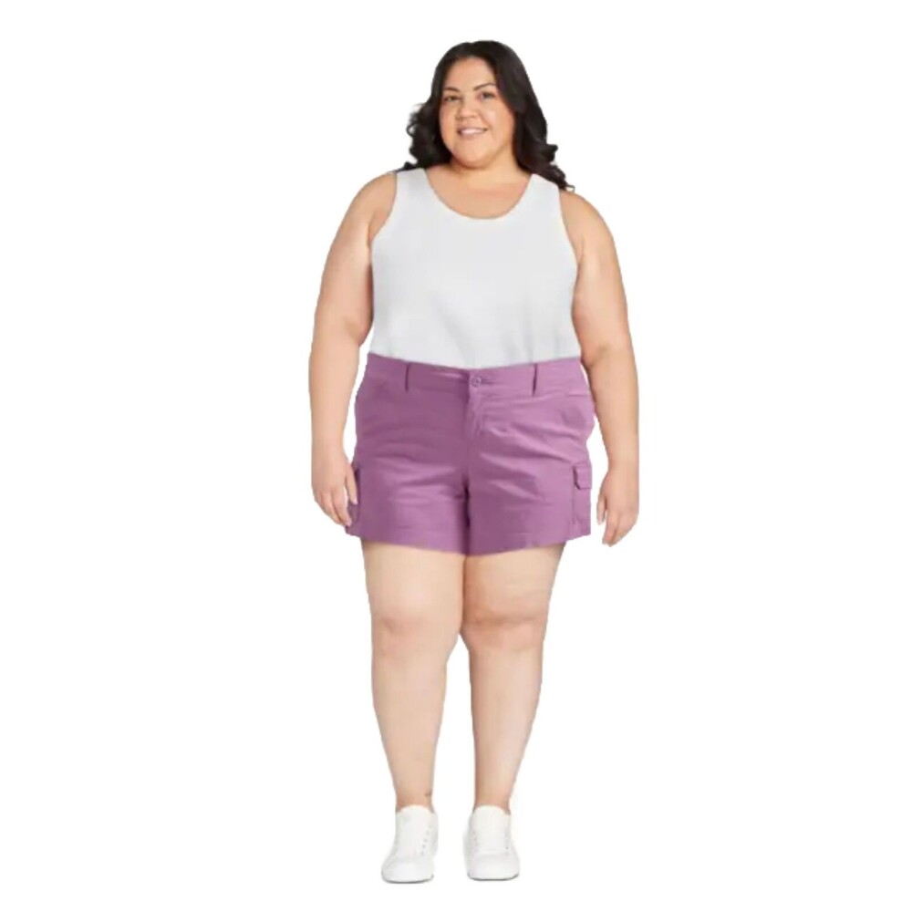Lee Women's Plus Size 22 Mid Rise Comfort Waist Cargo utility Short Pansy lilac